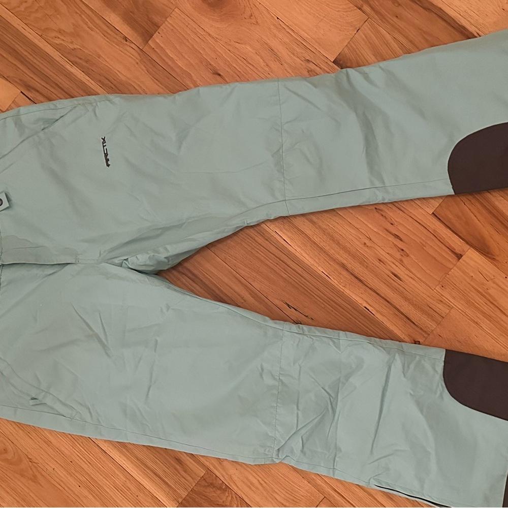Arctix women’s insulated snow pants